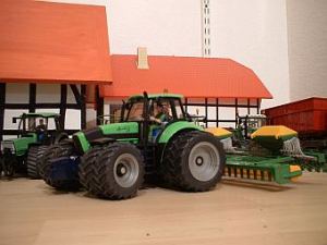 120 Jahre Amazone Deutz Agrotron 210