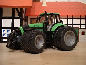 Agritechnica 2003 Deutz Agrotron 256