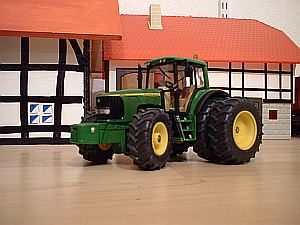 Zwolle 2003 John Deere6820